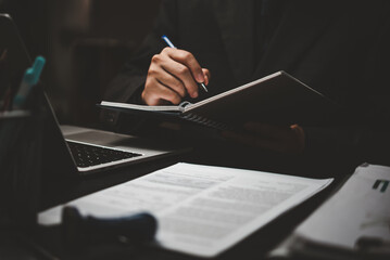 在昆明地区配置2000-2500的电脑能玩魔兽世界就好