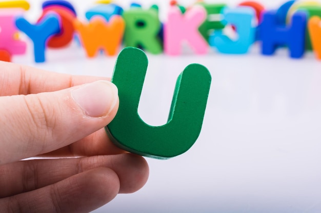 二手苹果笔记本macbook卖多少钱